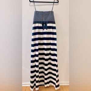 Navy Vineyard Vines maxi jacquard polka dot dress with bow in back
